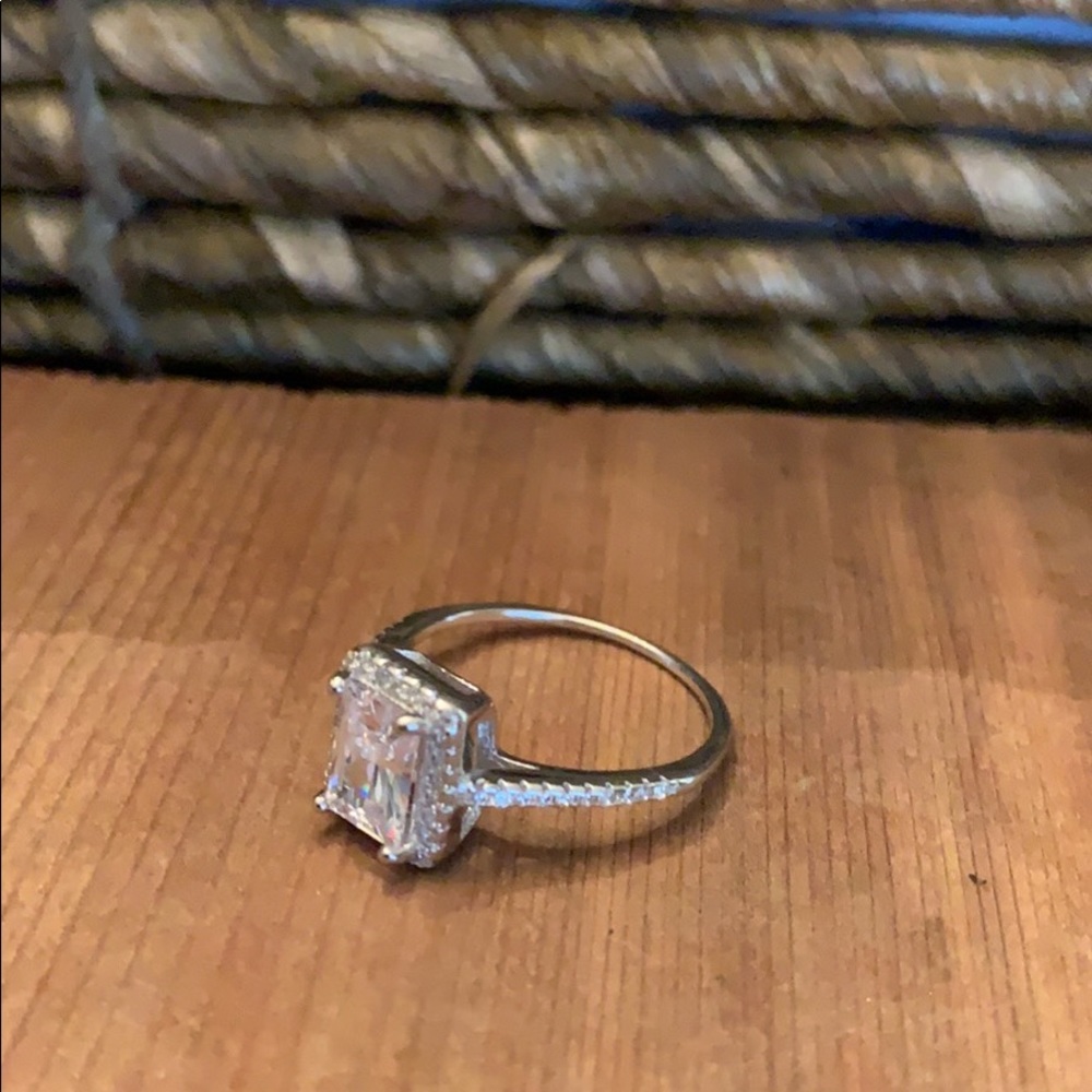 Emerald cut engagement ring